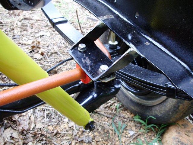 Fiero Swaybar frame bracket closeup.